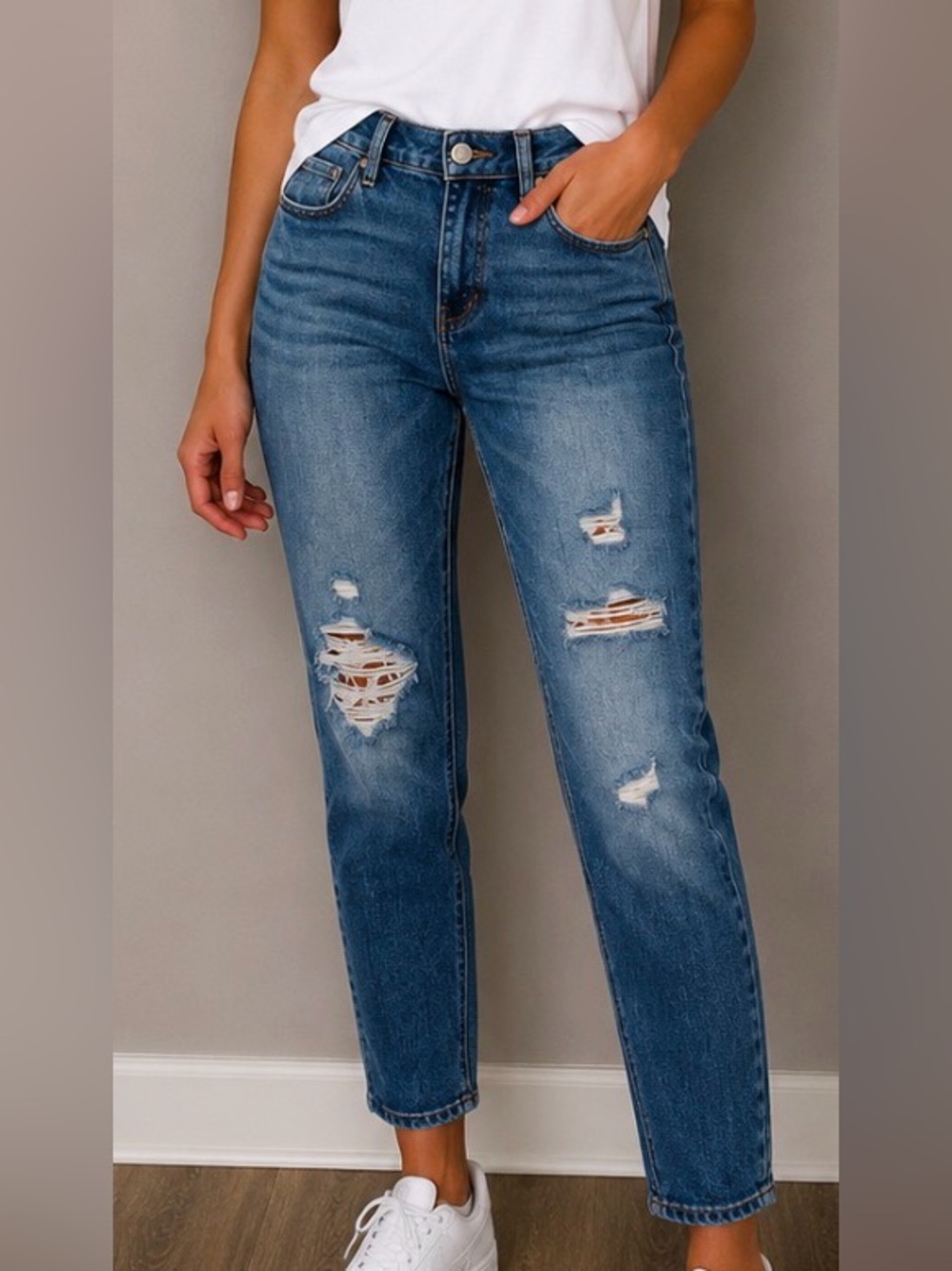 WHBM Jeans Floral White House Black Distressed Embroidery Patchwork Cottagecore